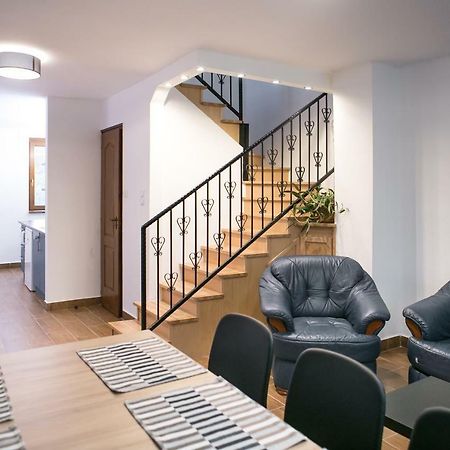 Starlight Apartment Mezőkövesd Zewnętrze zdjęcie