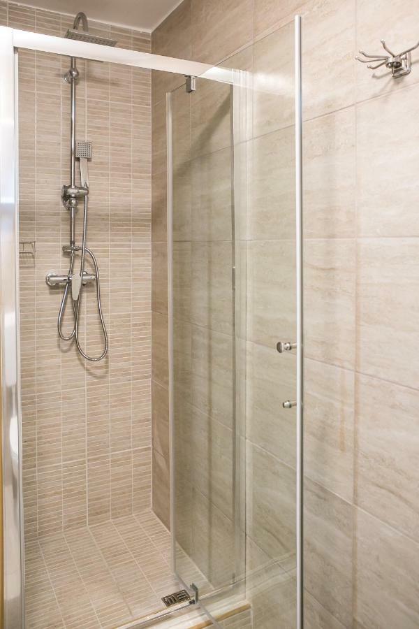 Starlight Apartment Mezőkövesd Zewnętrze zdjęcie